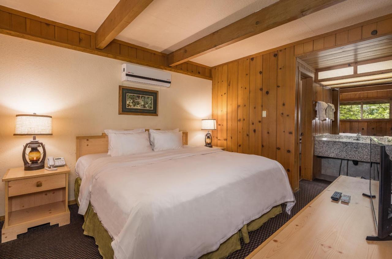 One-Bedroom Chalet