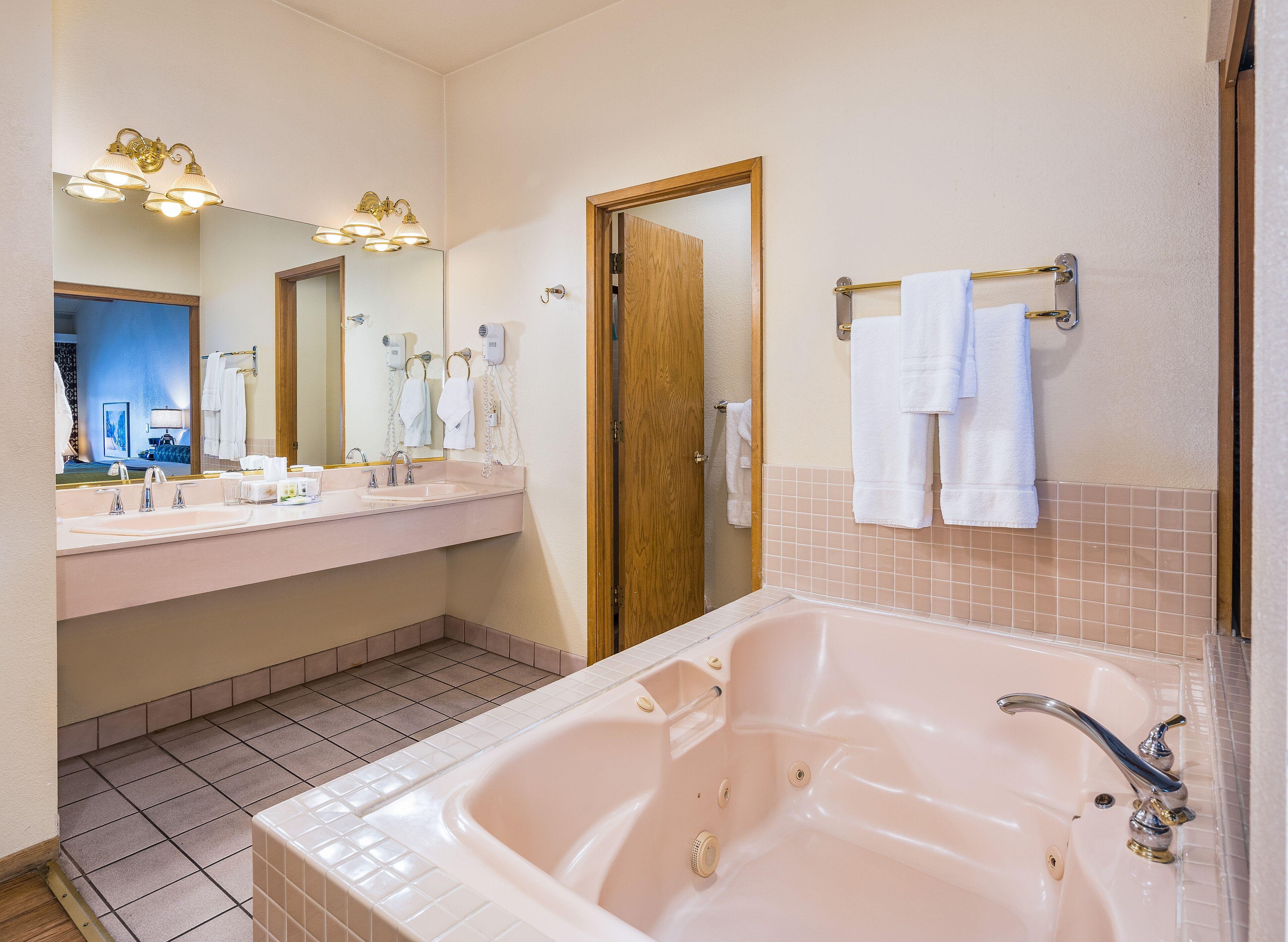Suite Spa Bath